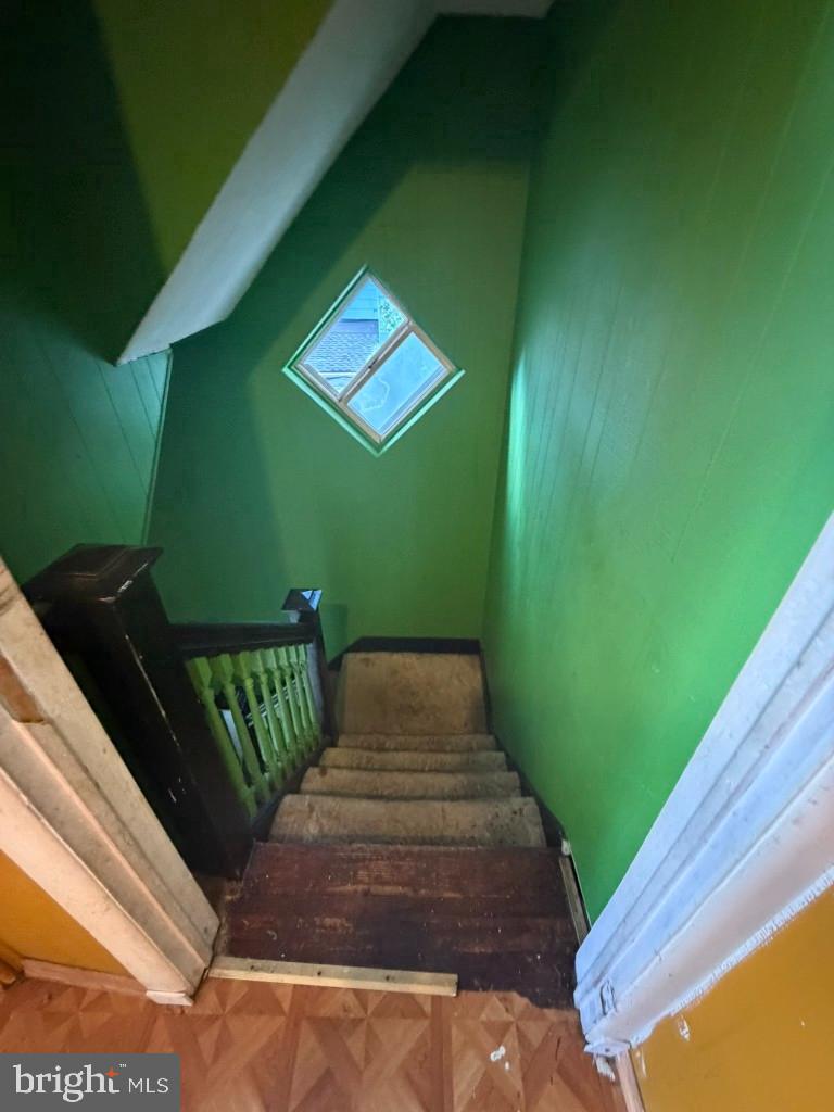 2704 Hamilton Ave Property Photo 28