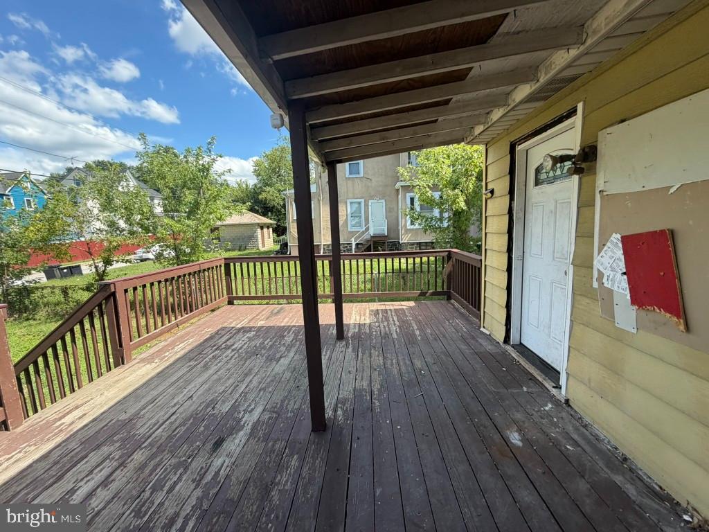 2704 Hamilton Ave Property Photo 36