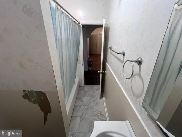 3246 E Baltimore St Property Photo 4