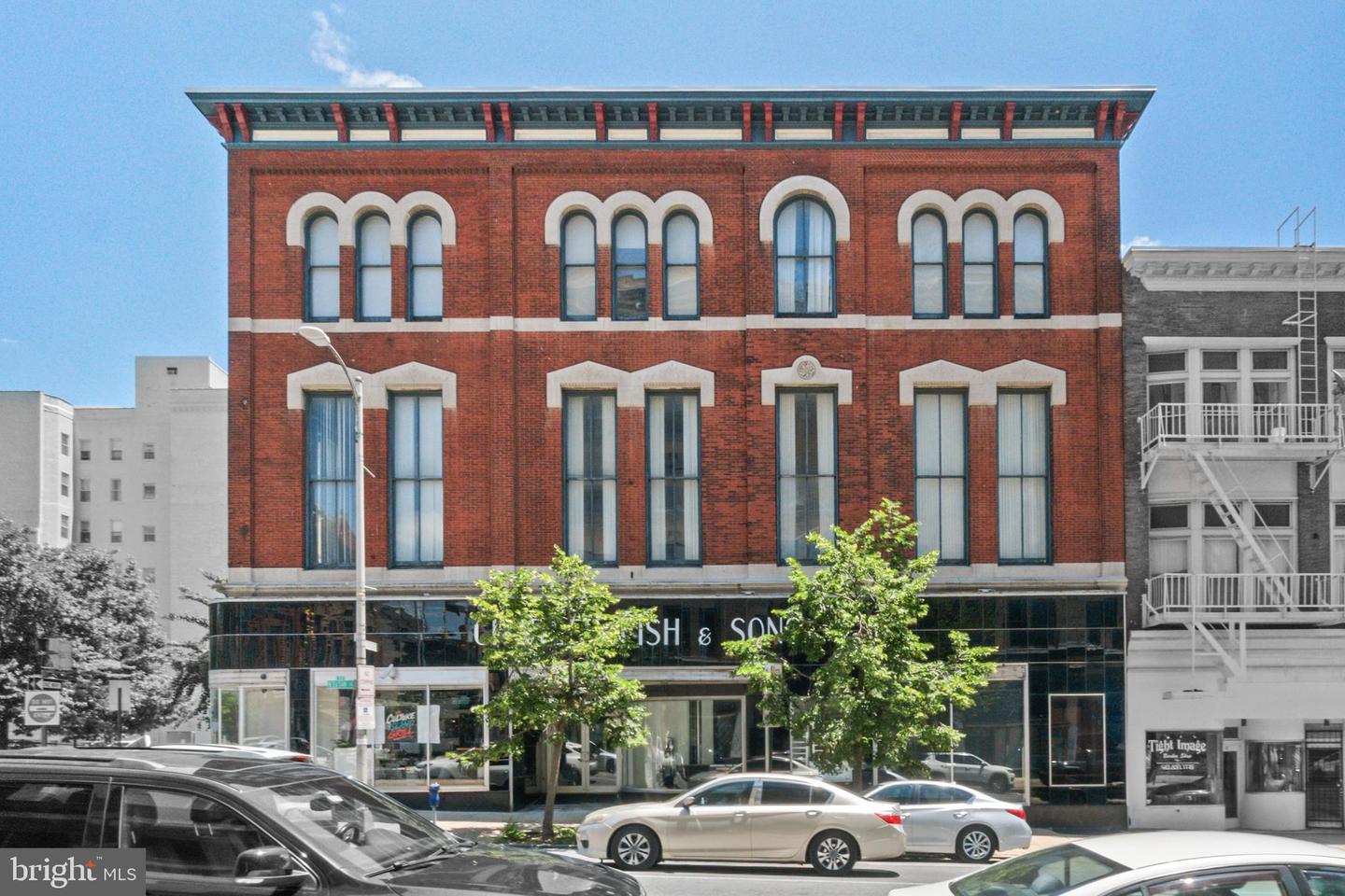 429 N Eutaw St Property Photo 3