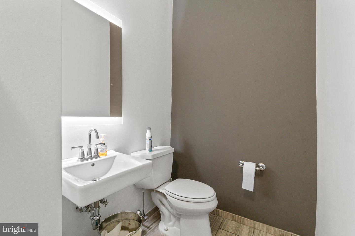 429 N Eutaw St Property Photo 22