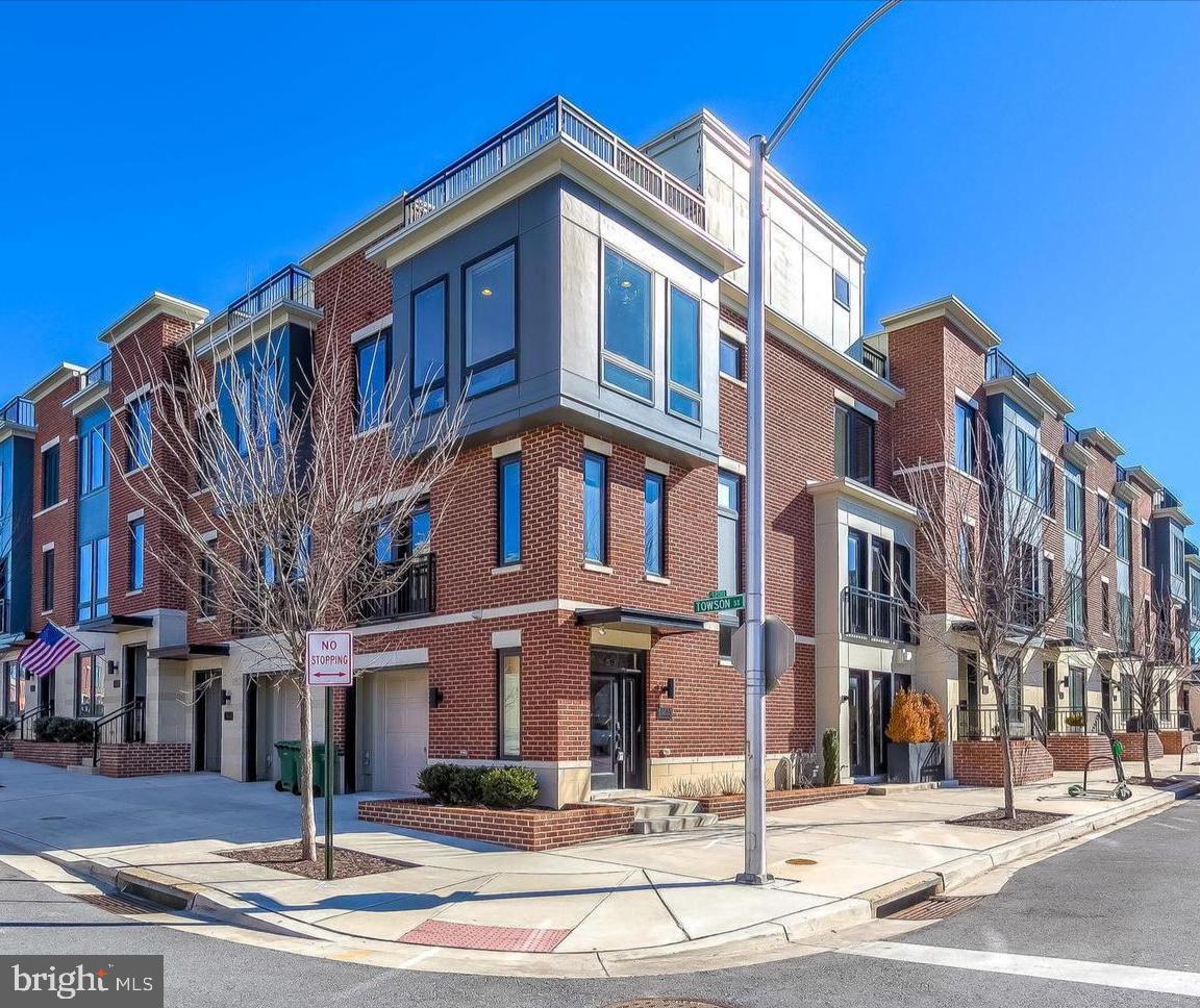 1245 Towson St Property Photo 1