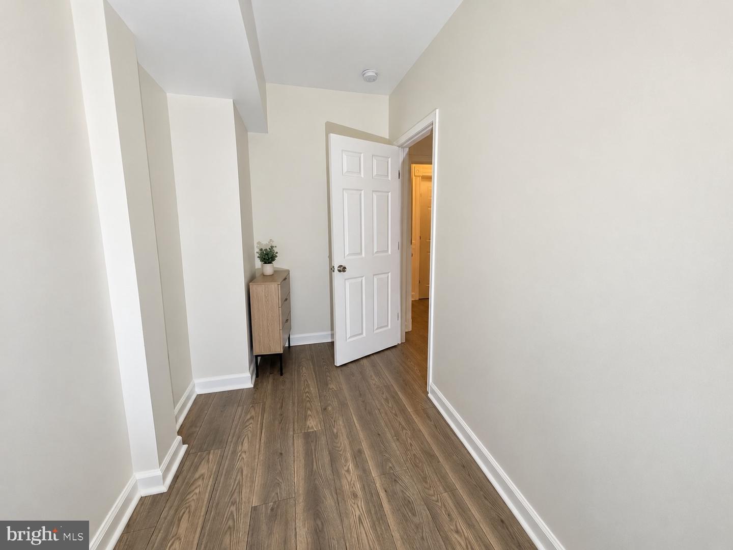 2418 Frederick Ave Property Photo 11