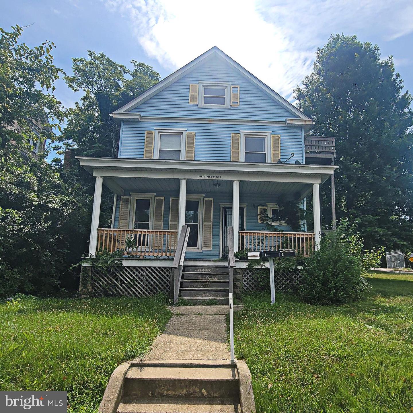 5505 RICHARD AVE Property Photo 1