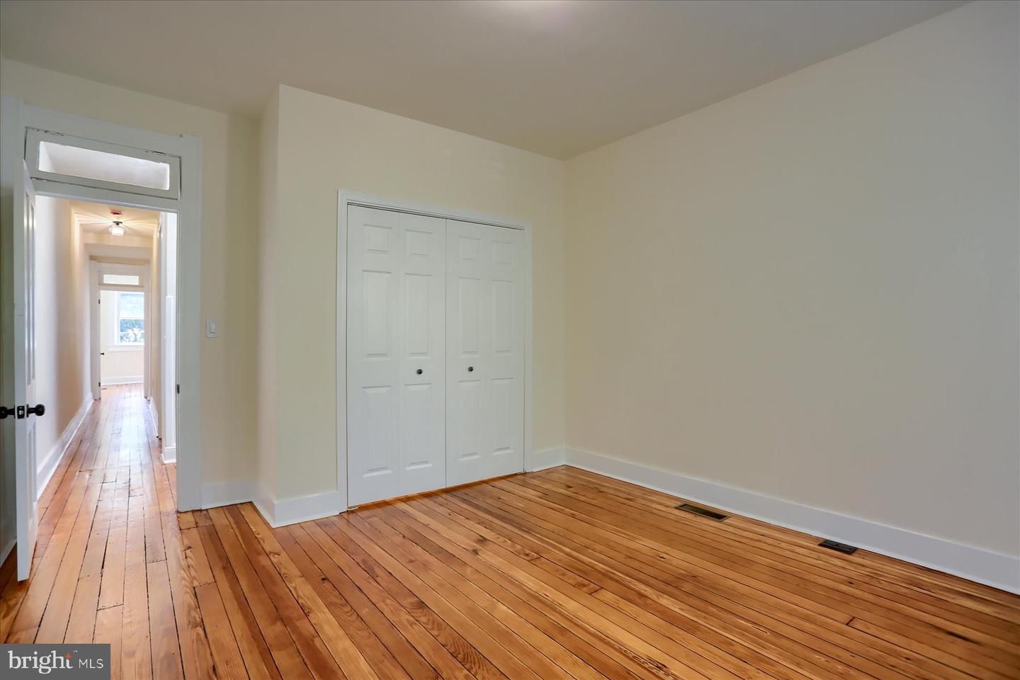 841 Powers St Property Photo 17