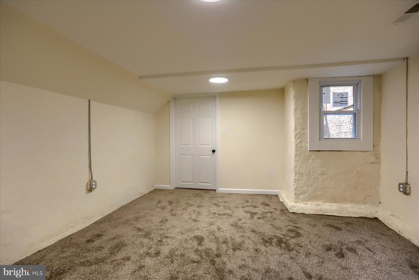 841 Powers St Property Photo 32