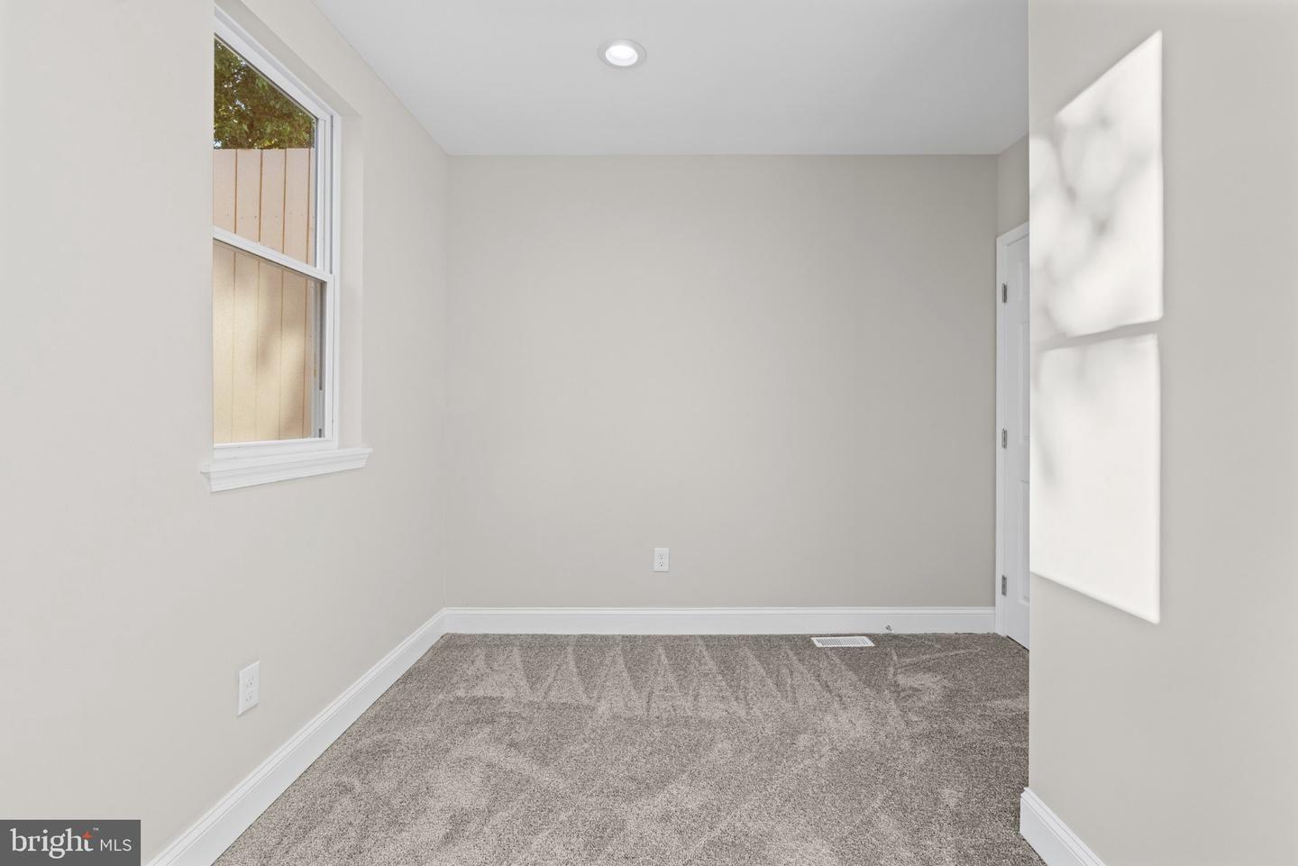 22 N Gilmor St Property Photo 21