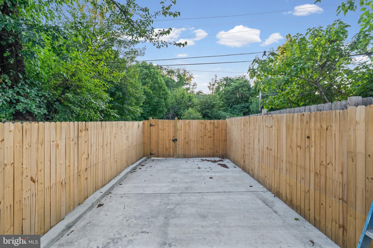 22 N Gilmor St Property Photo 39