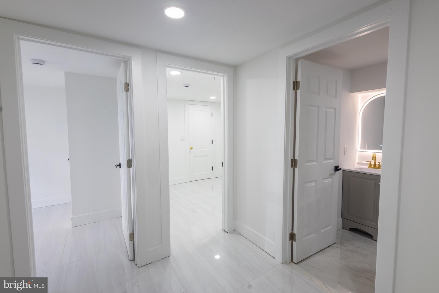 5409 Summerfield Ave Property Photo 11