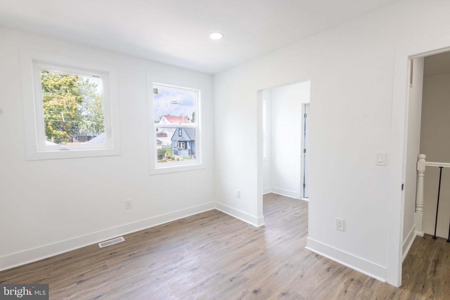 5409 Summerfield Ave Property Photo 17
