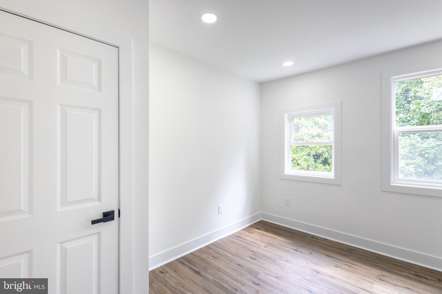 5409 Summerfield Ave Property Photo 22