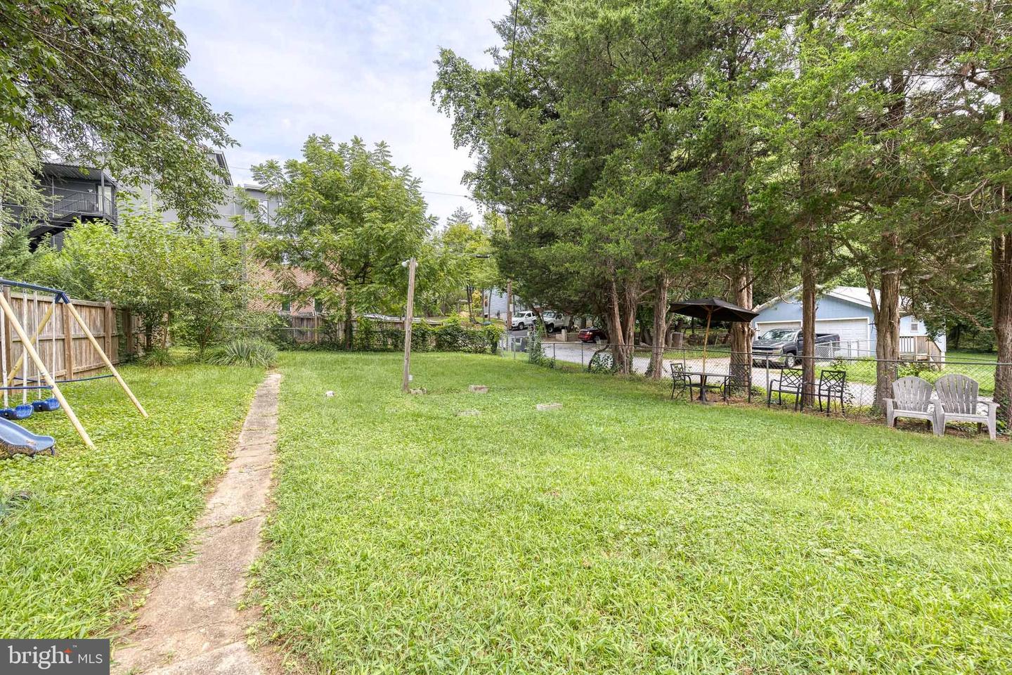 3814 Pinewood Ave Property Photo 32