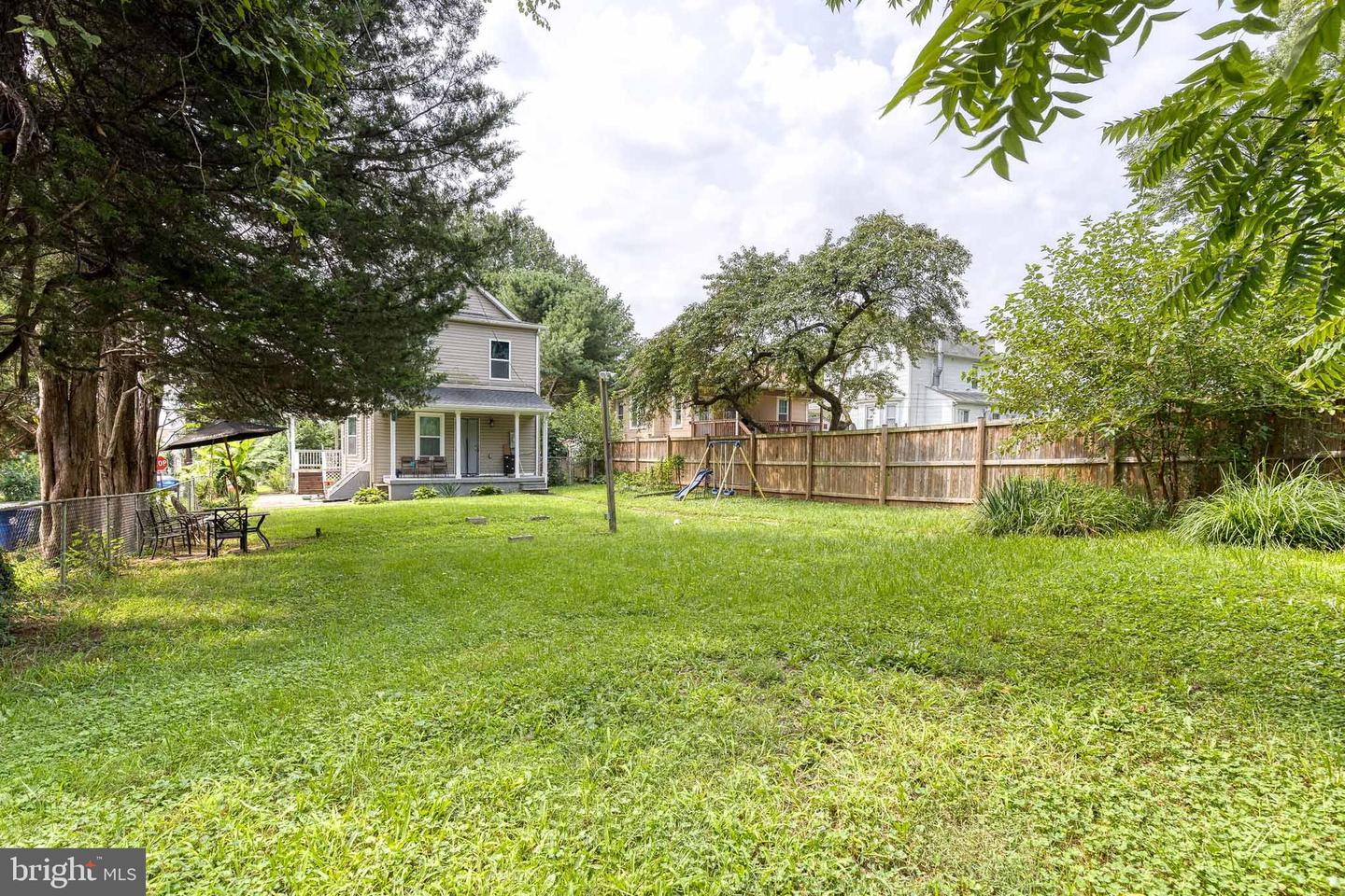 3814 Pinewood Ave Property Photo 33