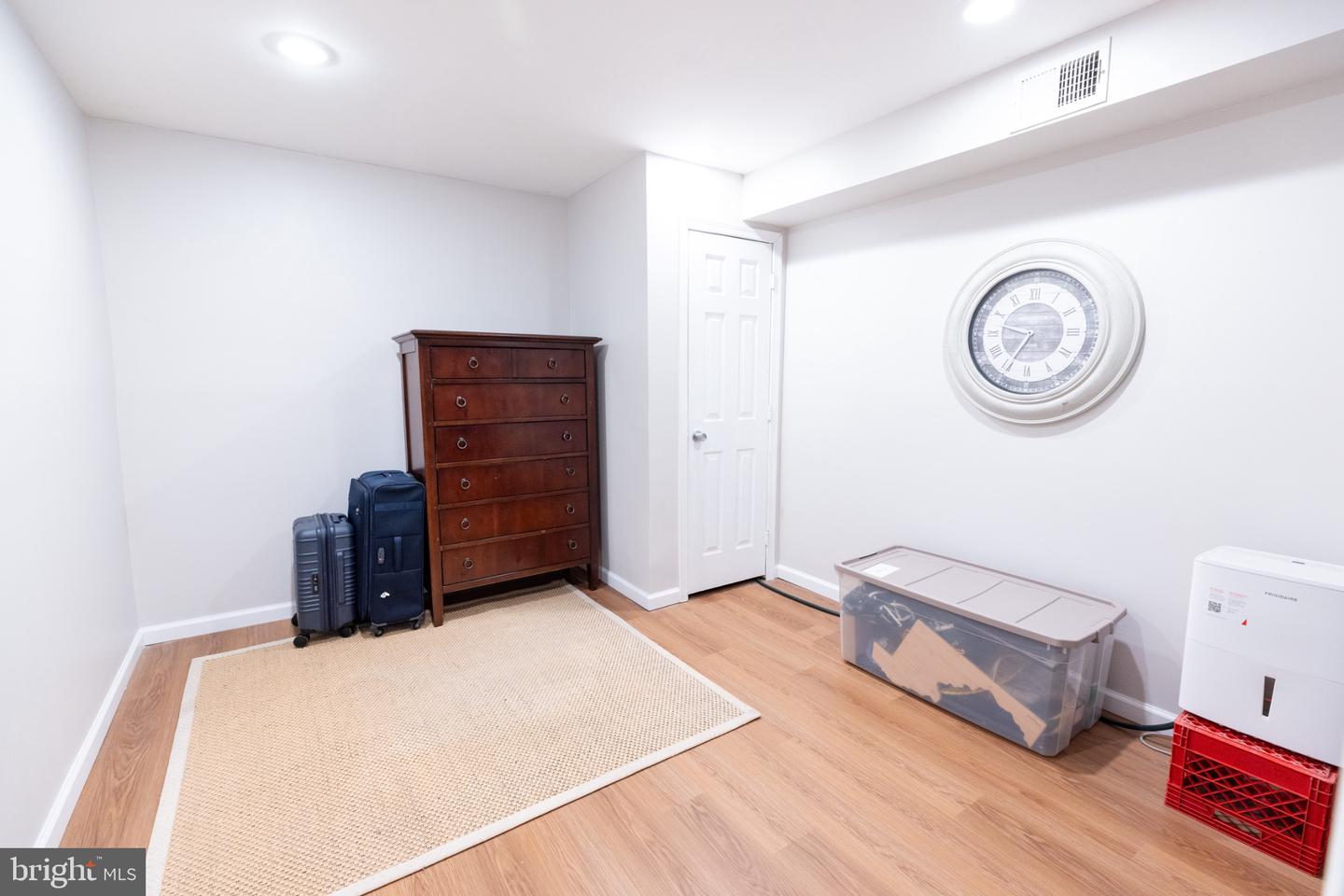 3500 Fleet St Property Photo 16