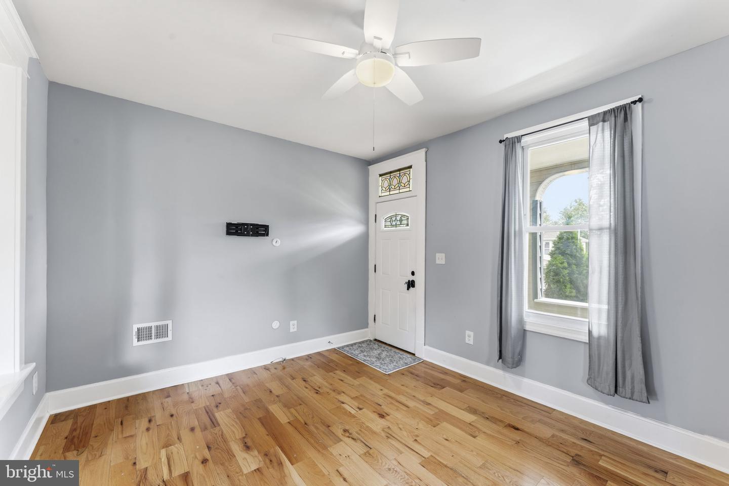 3708 Coolidge Ave Property Photo 6