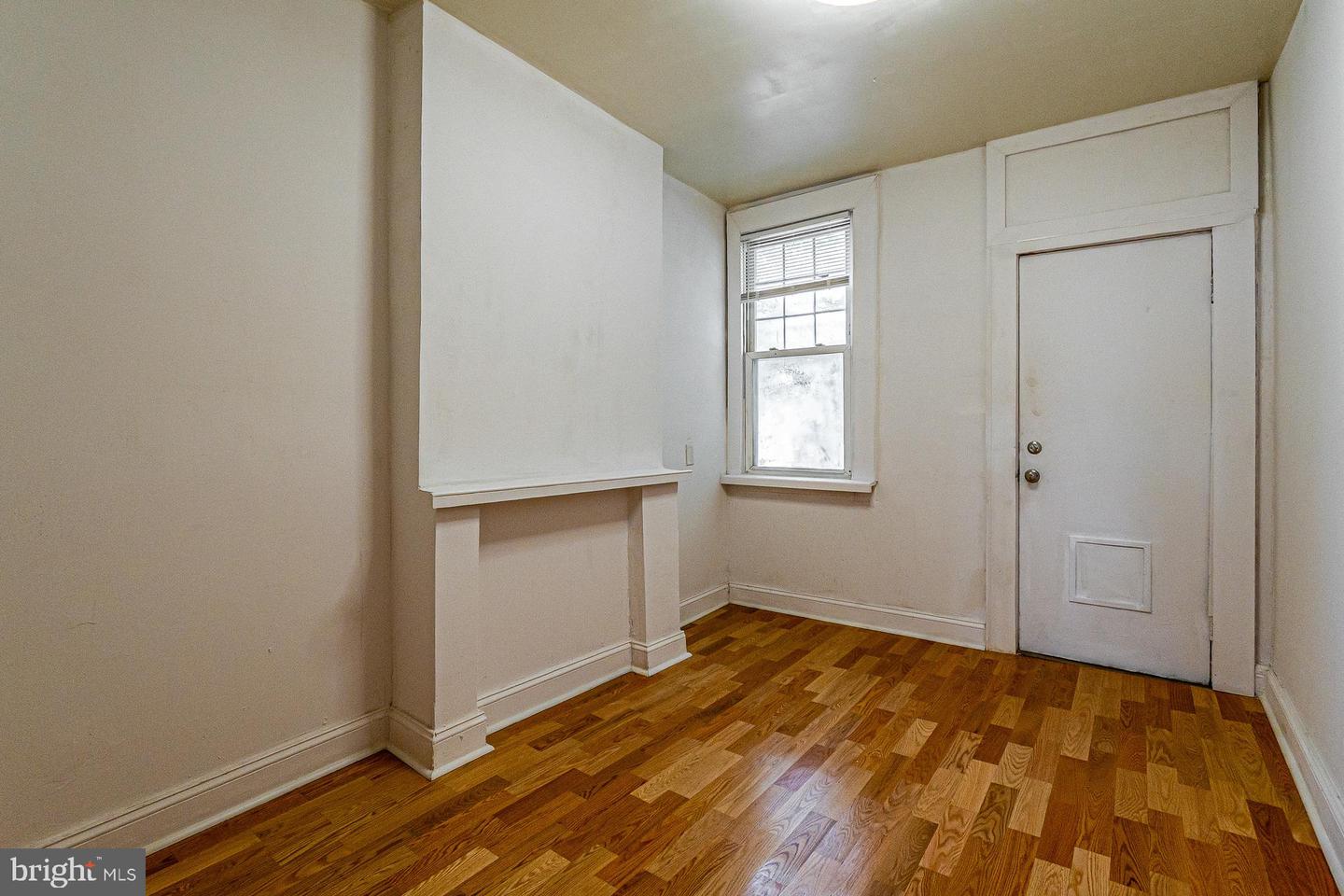 1135 Myrtle Ave Property Photo 12