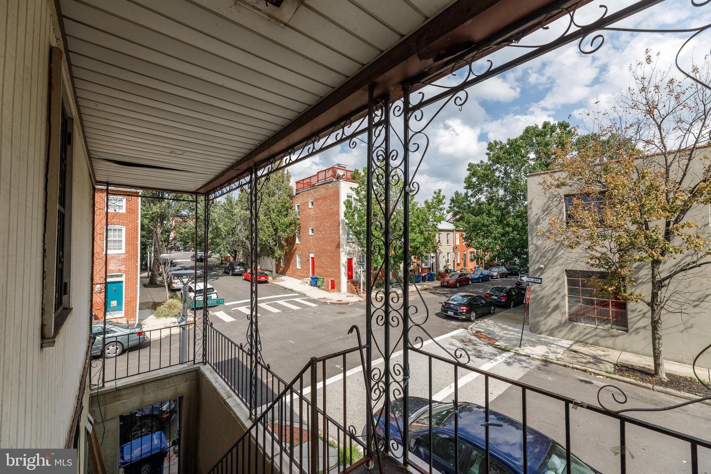 2218 Boston St Property Photo 11
