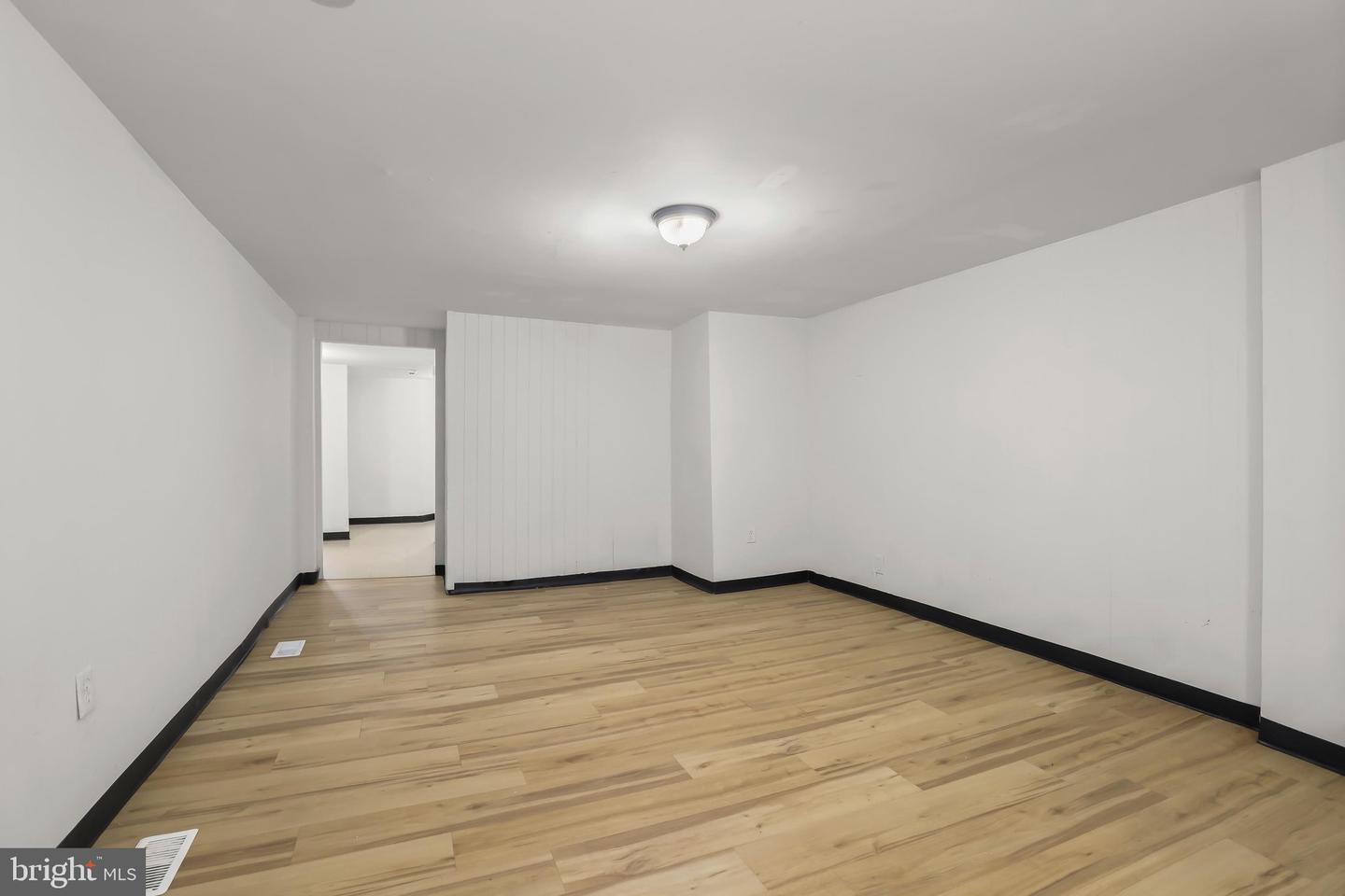 3701 E Lombard St Property Photo 15