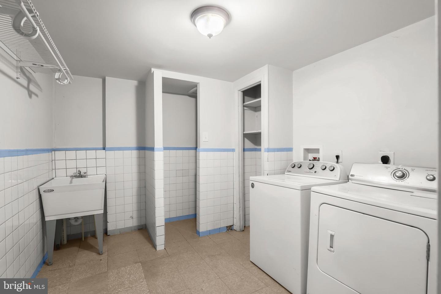 3701 E Lombard St Property Photo 21