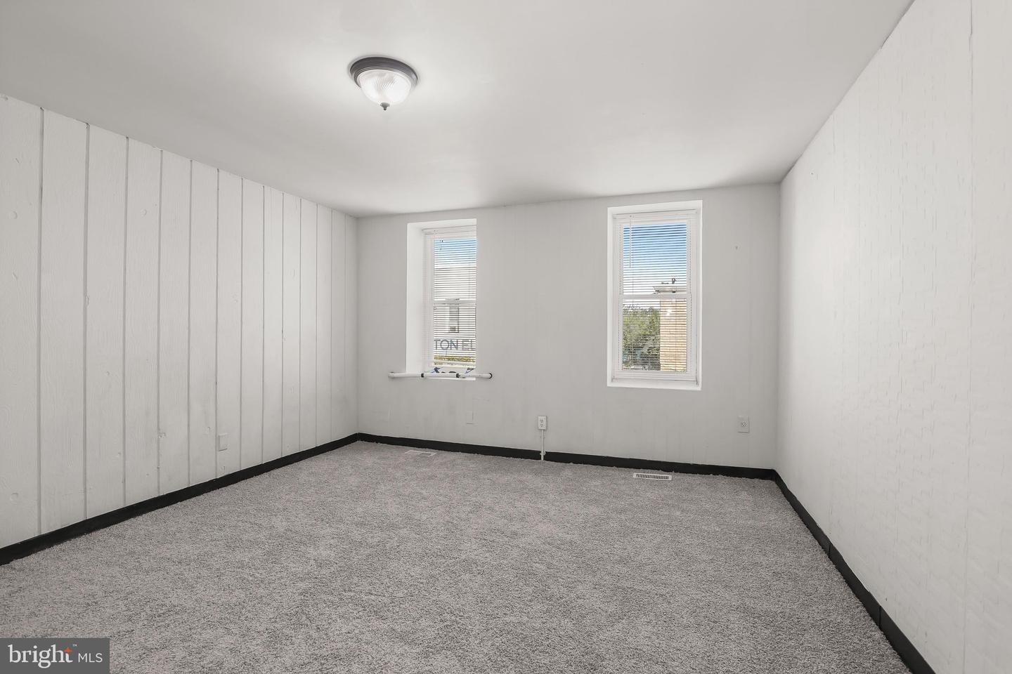 3701 E Lombard St Property Photo 24