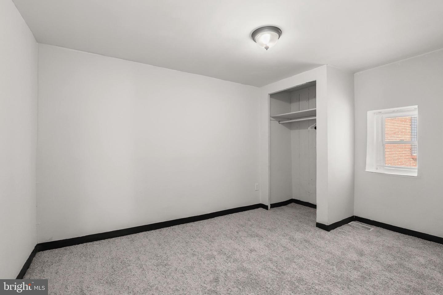 3701 E Lombard St Property Photo 27