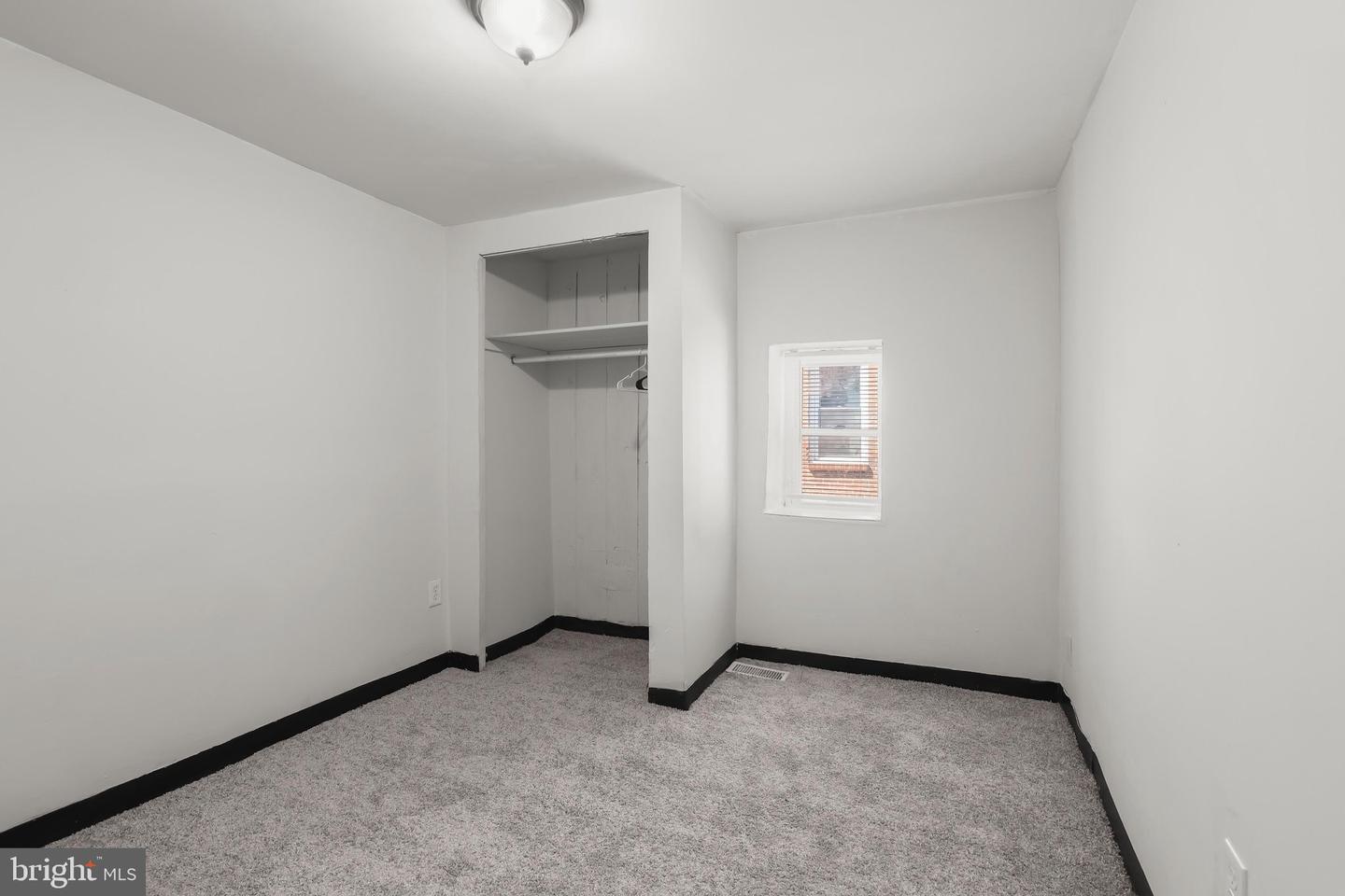 3701 E Lombard St Property Photo 28
