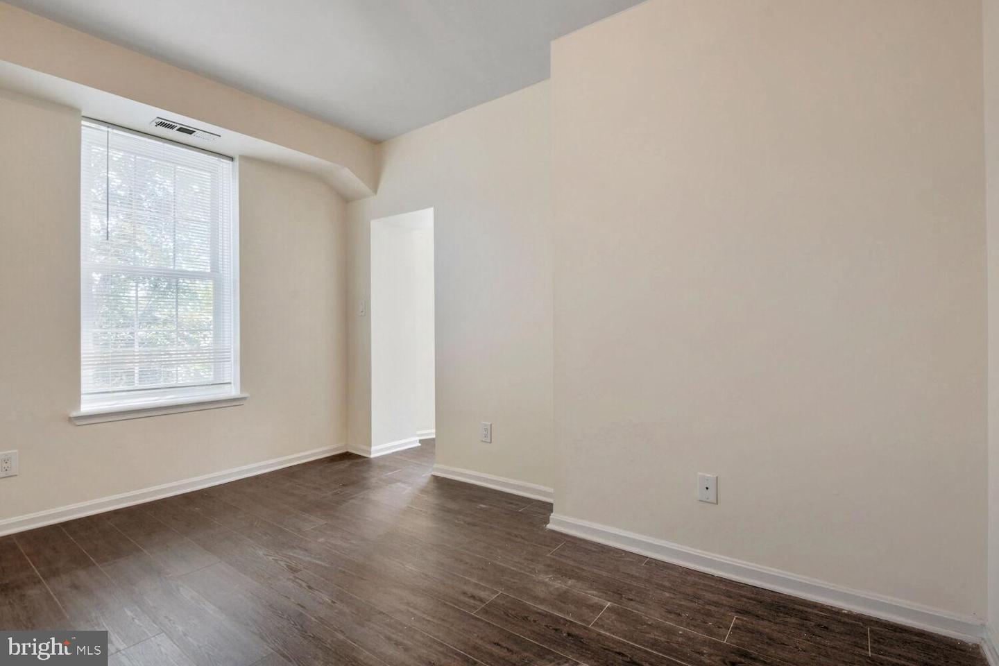 730 S Hanover St #c Property Photo 18