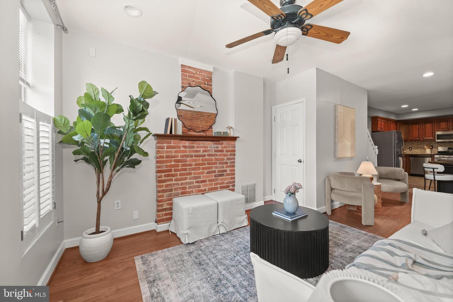 1439 Patapsco St Property Photo 4