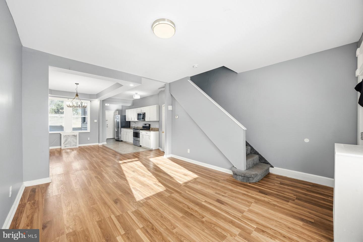 1152 Gorsuch Ave Property Photo 5