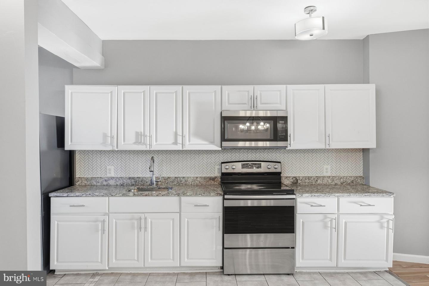 1152 Gorsuch Ave Property Photo 12