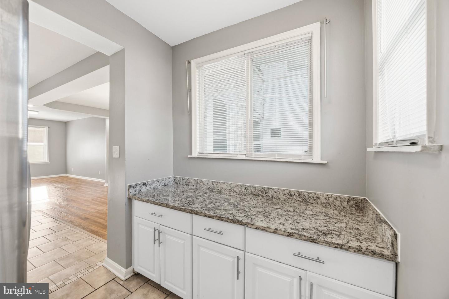 1152 Gorsuch Ave Property Photo 14