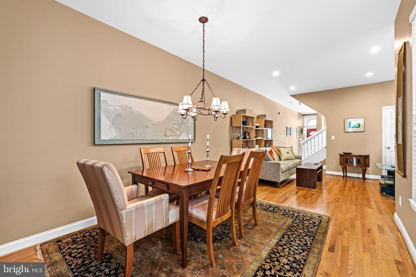 1224 S Hanover Property Photo 13