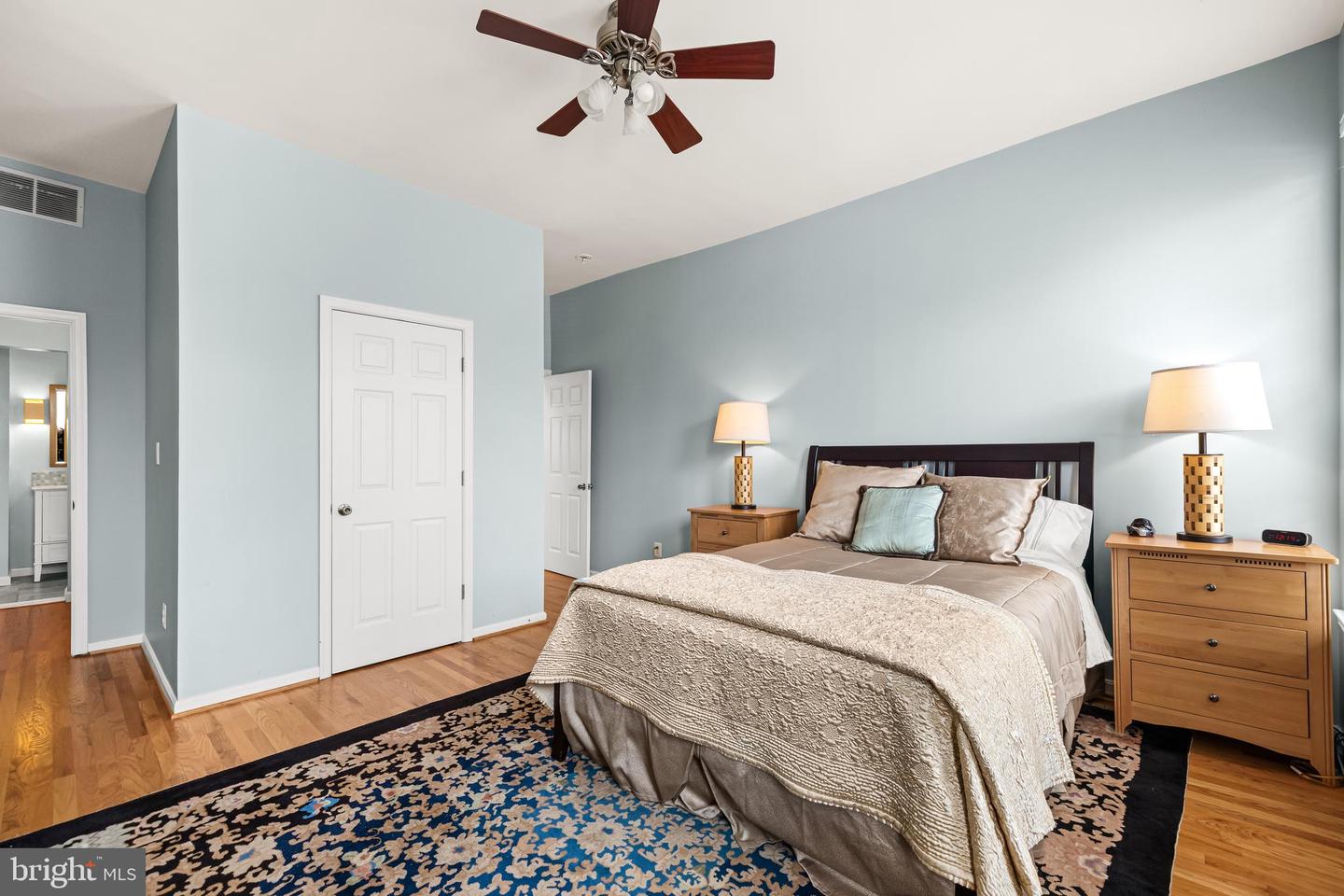 1224 S Hanover Property Photo 27