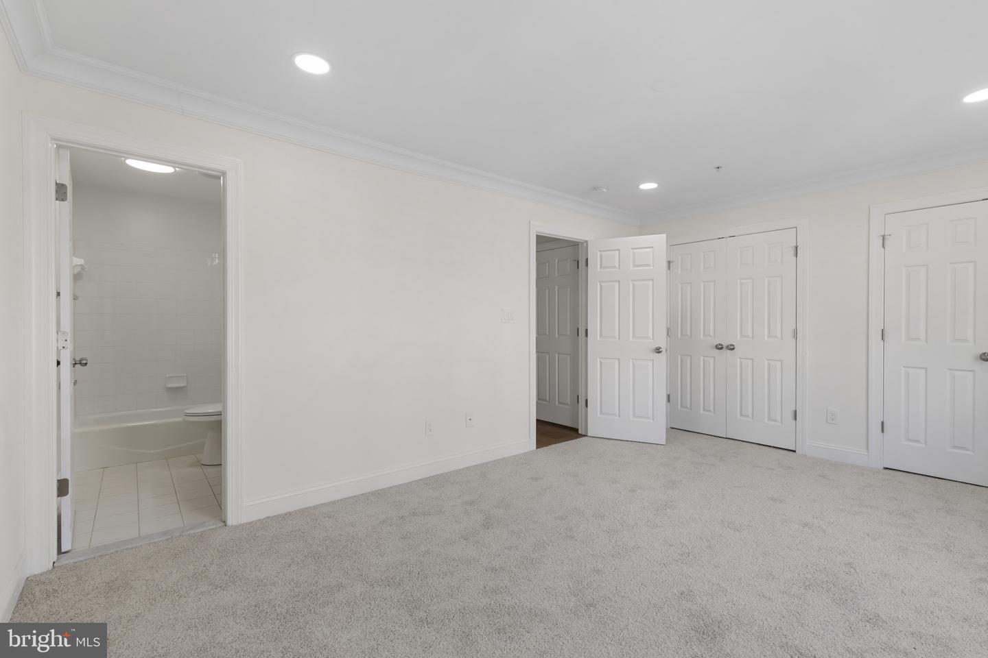 1256 Dockside Cir Property Photo 18