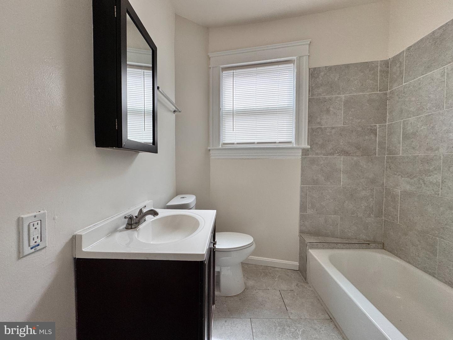 1735 N Smallwood St Property Photo 23
