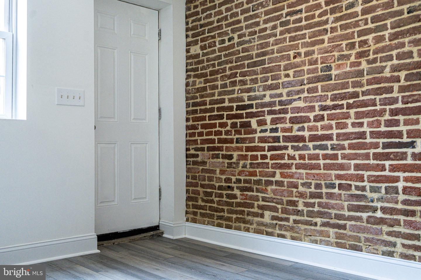 408 George St Property Photo 2
