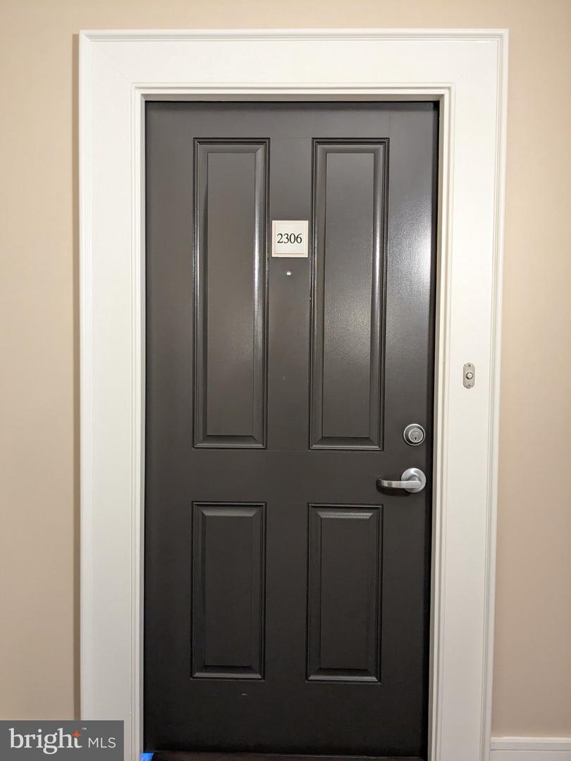 414 Water St #2306 Property Photo 28