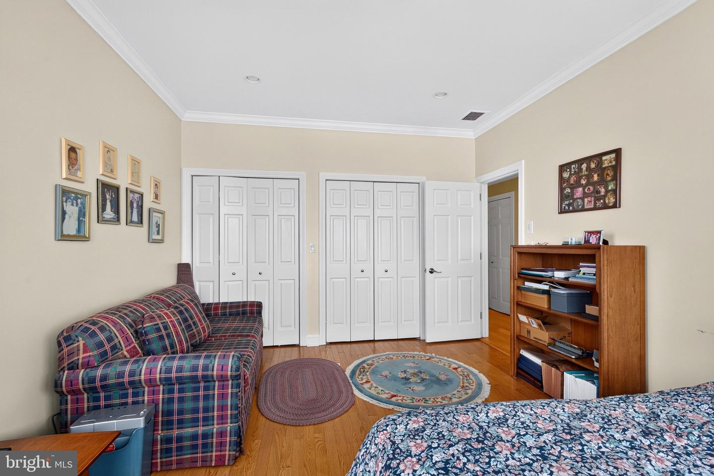 10 E Lee St #1709 Property Photo 15