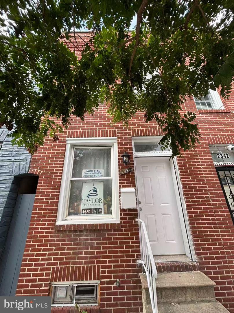2340 E Fayette St E Property Photo 1