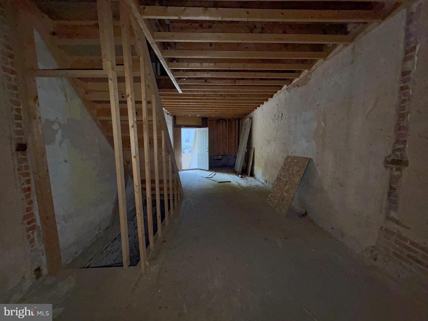 1909 Frederick Ave Property Photo 7