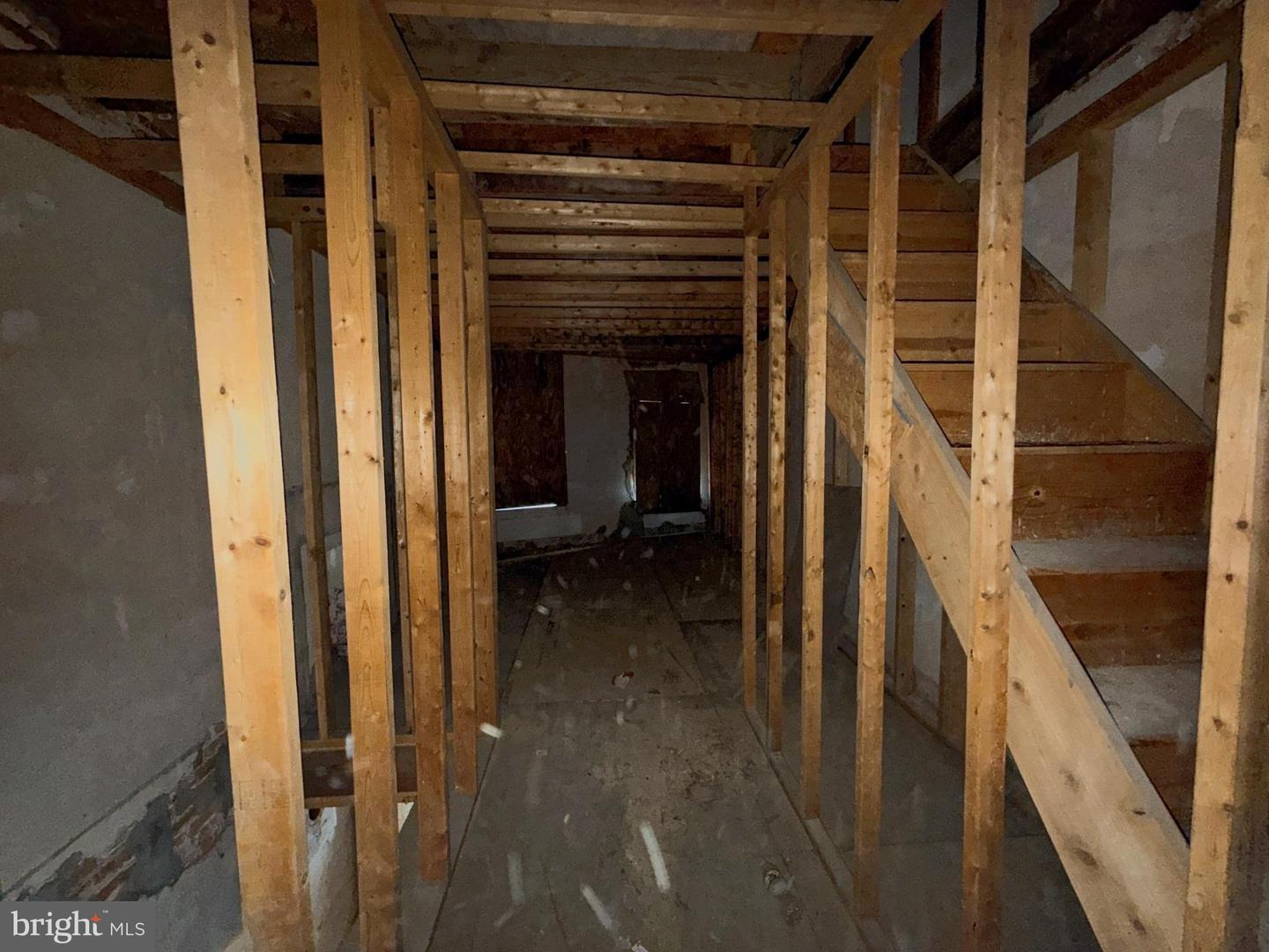 1909 Frederick Ave Property Photo 14
