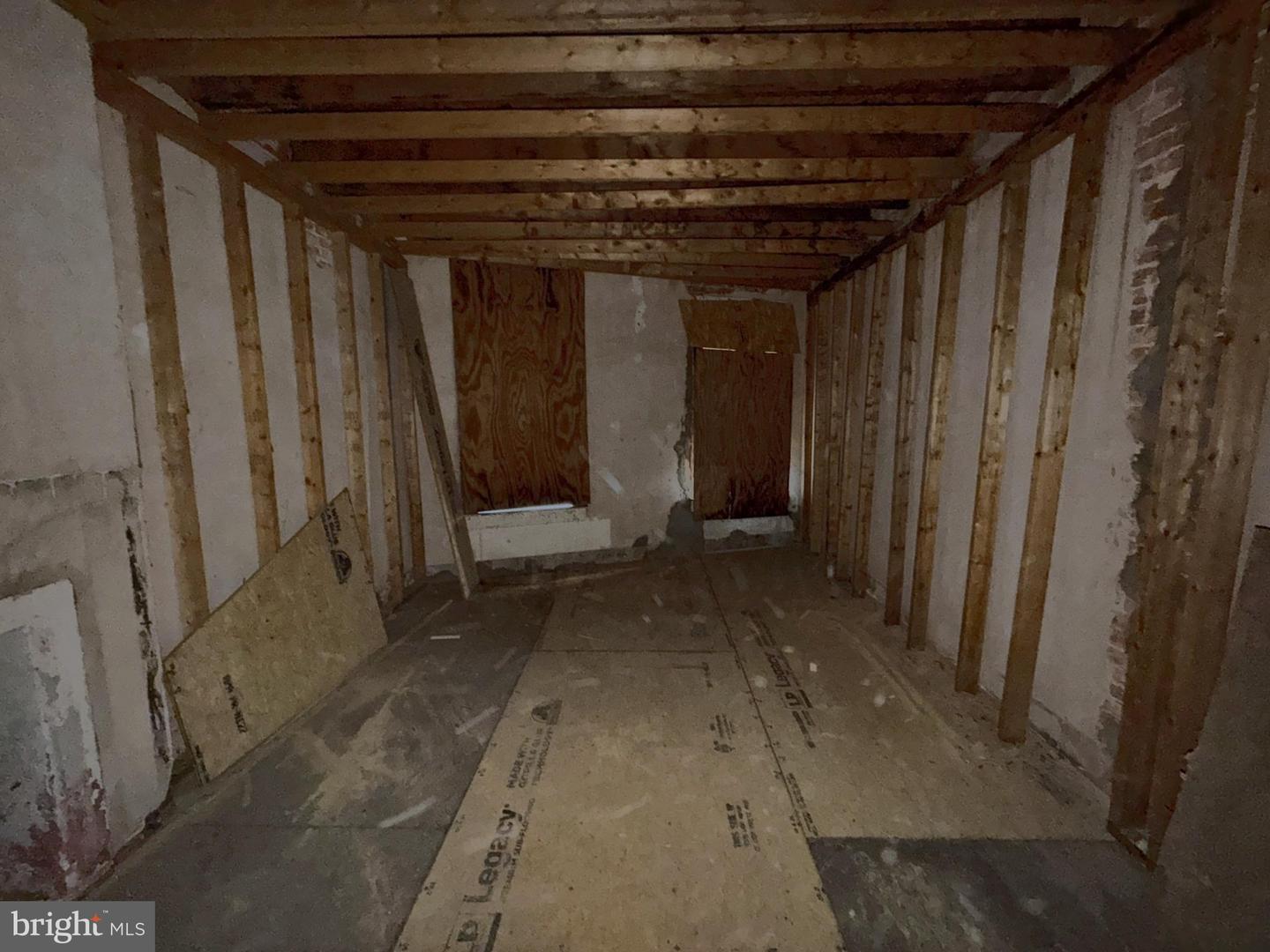1909 Frederick Ave Property Photo 15