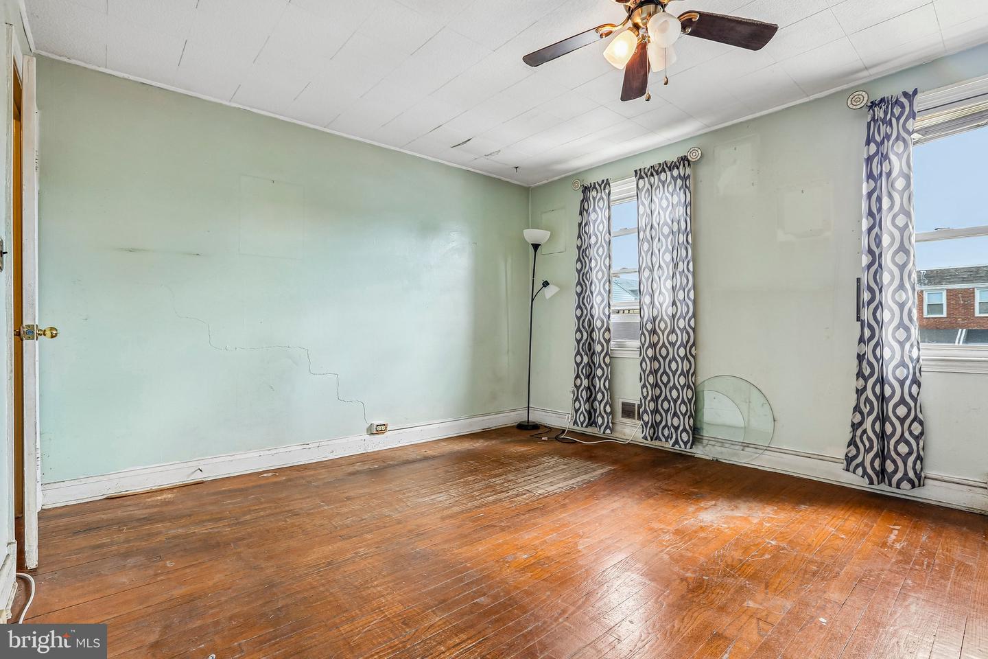 3748 Ravenwood Ave Property Photo 23