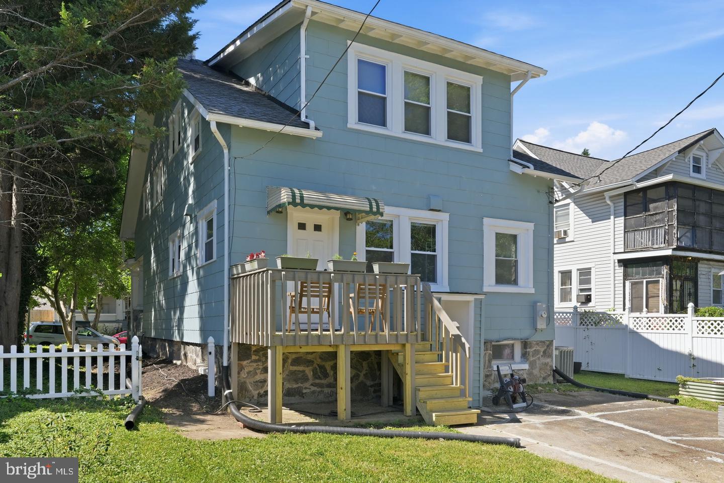 1702 Lakeside Ave Property Photo 34