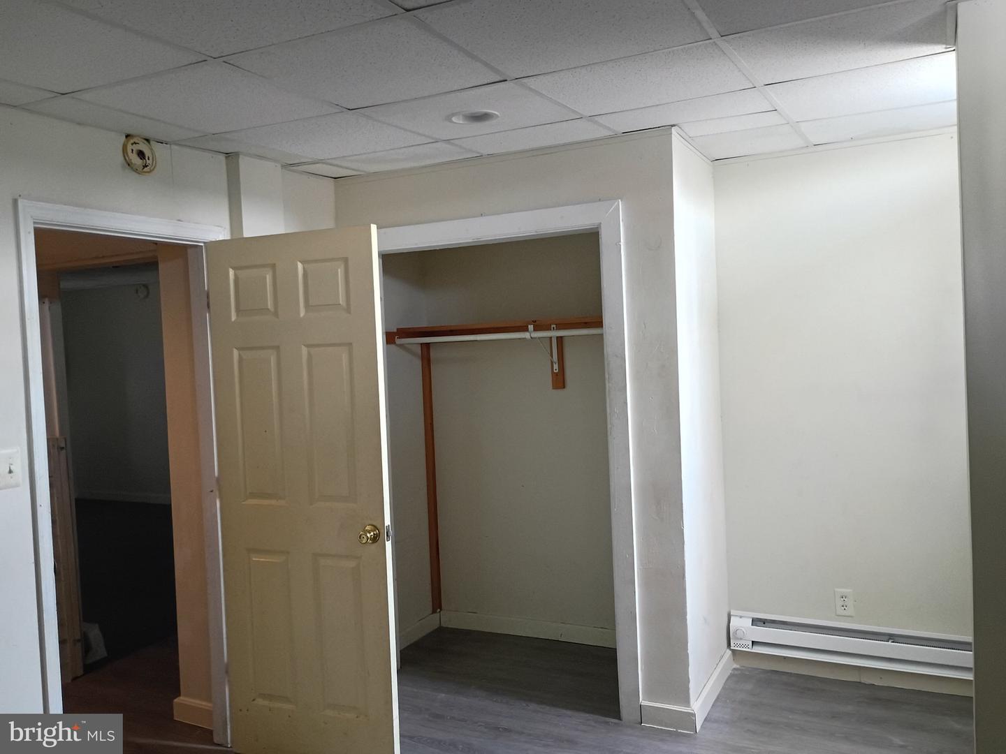 705 Poplar Grove St Property Photo 14