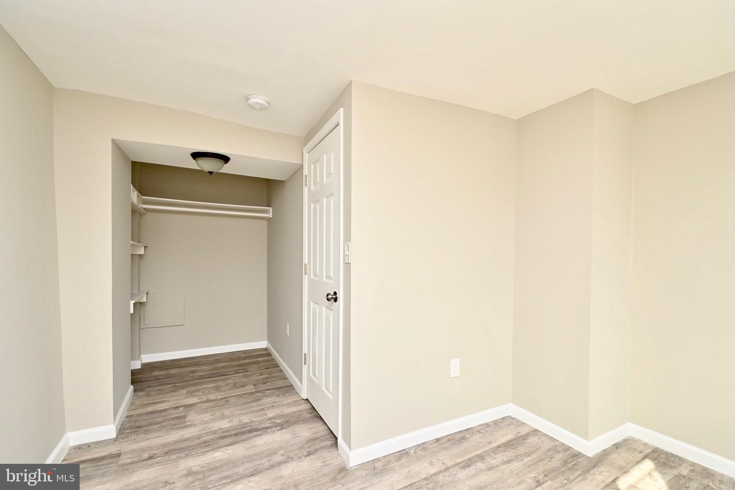 926 Washington Blvd Property Photo 18