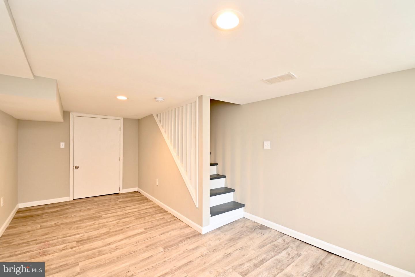 926 Washington Blvd Property Photo 30