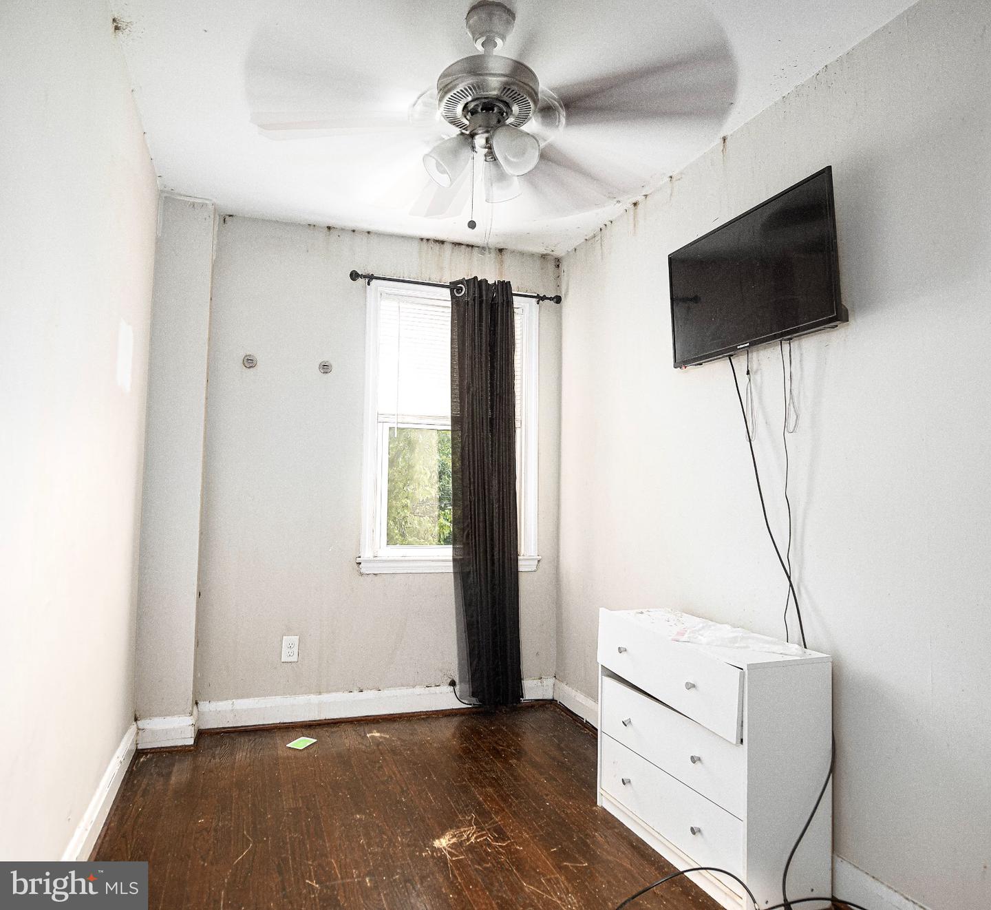 3724 Elmora Ave Property Photo 4