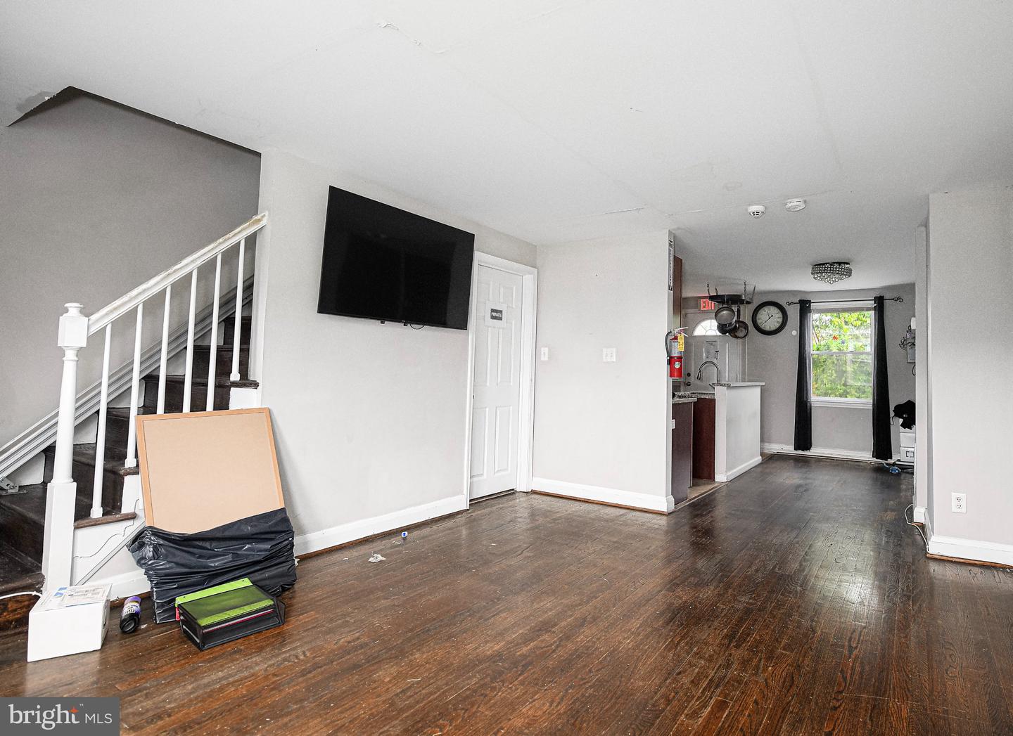 3724 Elmora Ave Property Photo 5