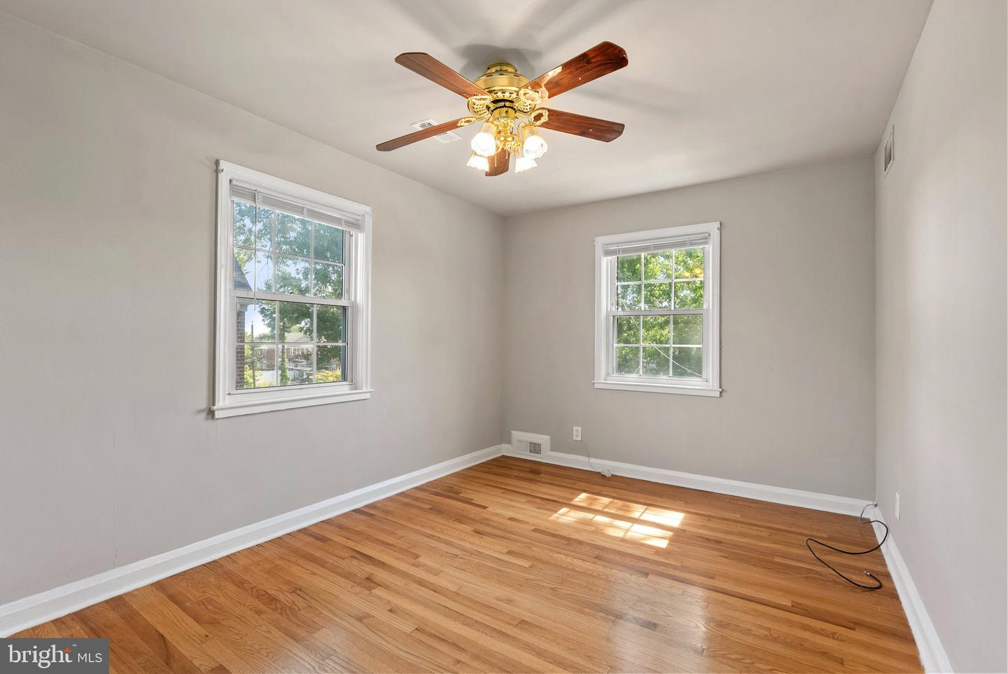1343 Stonewood Rd Property Photo 18